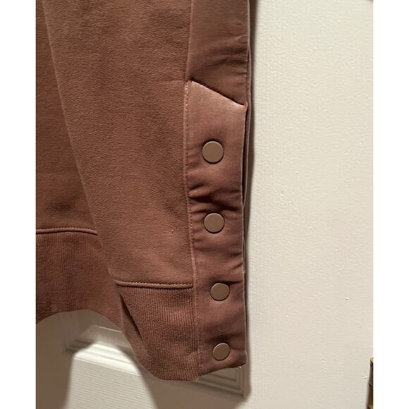 Athleta Retroplush Velvet Crewneck Sweatshirt Size Small - Picture 5 of 8